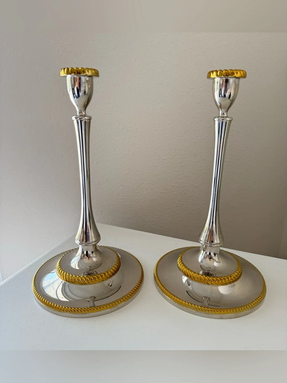 REED & BARTON | 2 Candlesticks Tarnish Resistant Nickle & Gold Tone Classic EUC